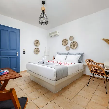Blue Heart Luxury Apart-hotel Agia Anna (Naxos)
